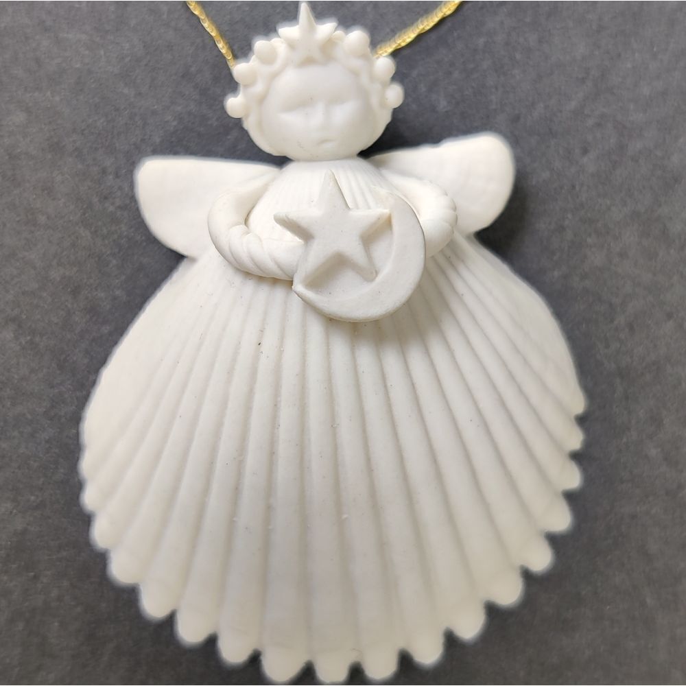 🎅 Margaret Furlong Ornament Shell Angel Moon & Star Celestial Porcelain Ceramic